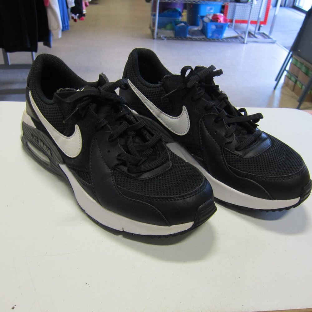 Nike Air Max Excee Women's 9.5 Black/White Athletic Shoe's CD5432-003